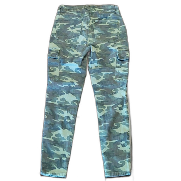 Almost Famous Crop Camouflage Jeans High Waist Rise Camo Army Print Ankle Pants - Picture 5 of 16
